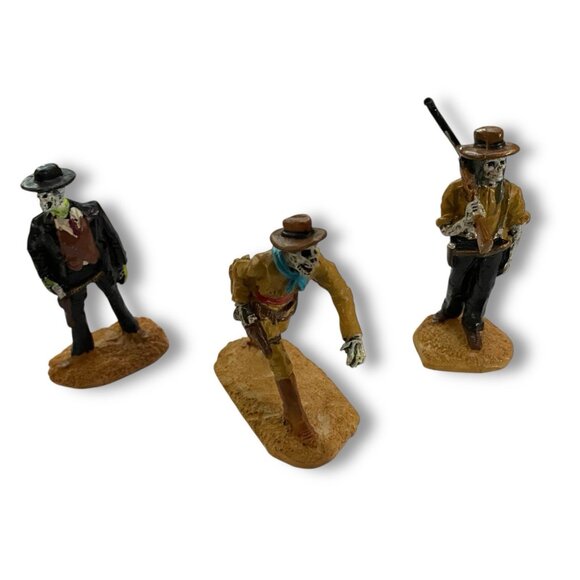 Lemax Spooky Town Ready For Action 82533 Cowboy Western Gunfight Figures Retired - Picture 2 of 3